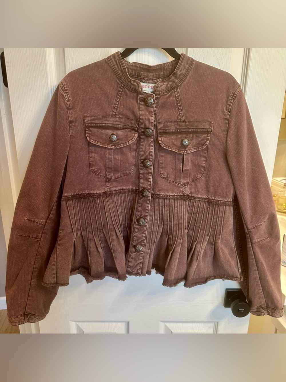 Free People Cassidy Pleated Jacket in Distressed Plum Size L $168 - Picture 3 of 4